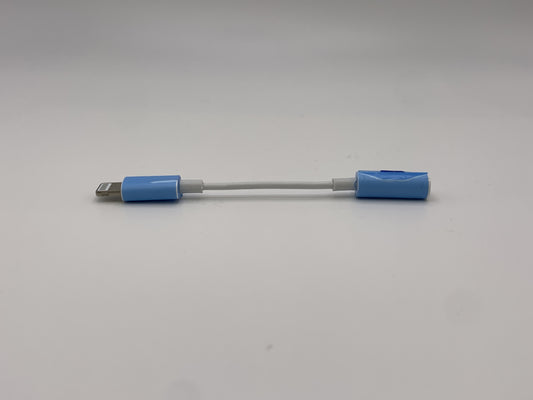 Dongle- Lightning to 3.5 mm plug